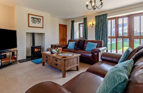 Mabe Casa | 2 Bed in Helston ROSEB