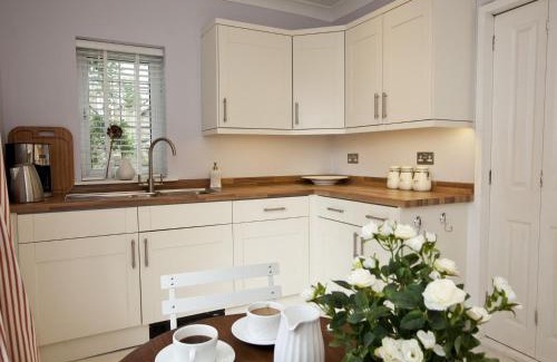 Richmond Casa | 2 Bed in Hutton Magna G0116