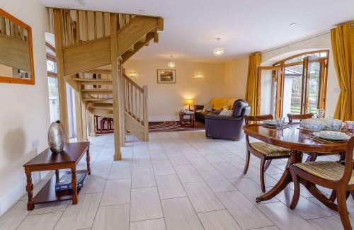 Lampeter Casa | 2 Bed in Lampeter 86507