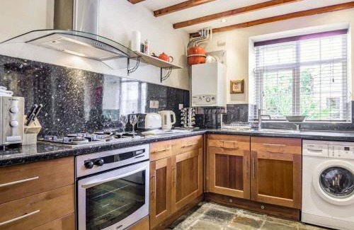 Llangattock Casa | 2 Bed in Llangattock BN228