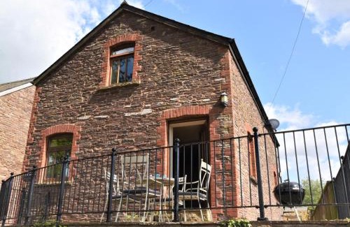 Llanfihangel Tal-y-llyn Casa | 2 Bed in Llangorse 91085