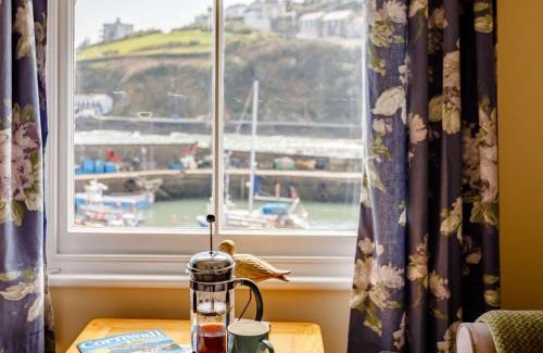 Mevagissey Casa | 2 Bed in Mevagissey MEVAC