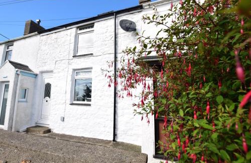 Llithfaen Casa | 2 Bed in Nefyn 92561