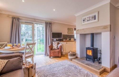 Chathill Casa | 2 Bed in Nr Beadnell 77990