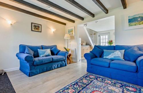 Edmonton Casa | 2 Bed in Padstow KCOTT