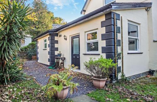 Penmaenmawr Casa | 2 Bed in Penmaenmawr 93893