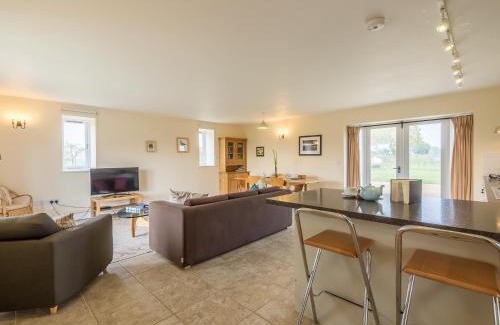Fakenham Casa | 2 Bed in Pensthorpe KT002