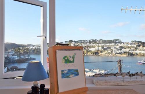 Polruan Casa | 2 Bed in Polruan PC041