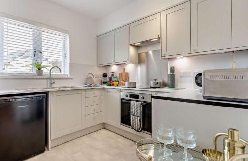 Southwell Casa | 2 Bed in Portland 94598