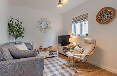 Southwell Casa | 2 Bed in Portland 94598