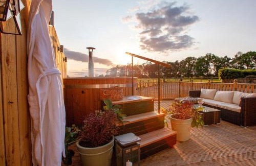 Richmond Casa | 2 Bed in Richmond 74305