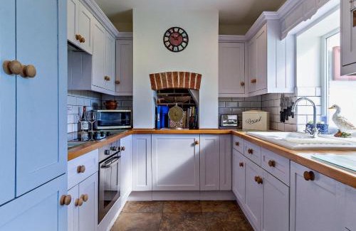 Fakenham Casa | 2 bed in Shereford KT156