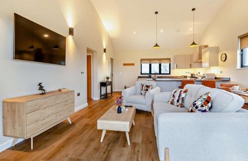 Babcary Casa | 2 Bed in Somerton 92126