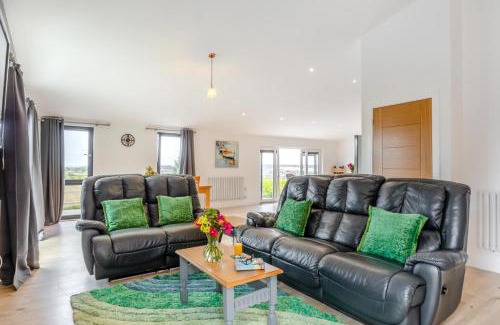 Somerton Casa | 2 Bed in Somerton oc-s32606