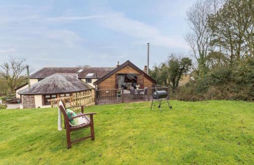 Worlington Casa | 2 Bed in South Molton 81228