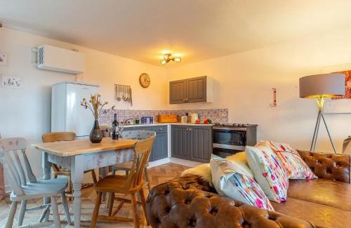 Umberleigh Casa | 2 Bed in South Molton 78302