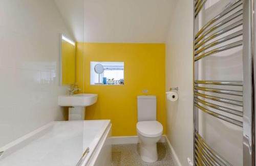 Tideswell Casa | 2 Bed in Tideswell 81534