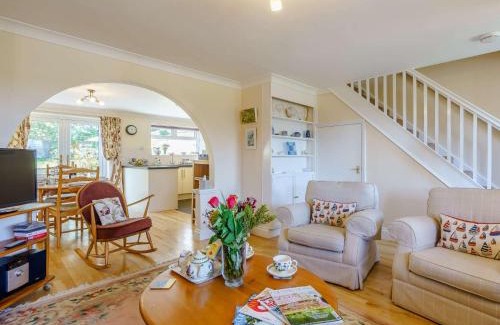 Freshwater Casa | 2 bed in Totland Bay IC003