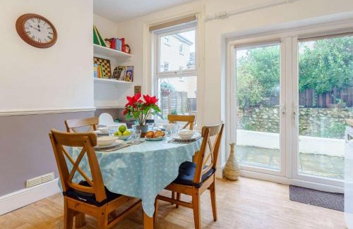 Ventnor Casa | 2 Bed in Ventnor 86509