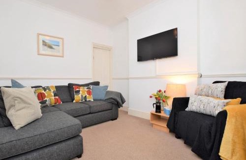 Ventnor Casa | 2 Bed in Ventnor 86509