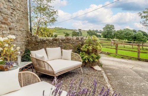 Eastgate Casa | 2 Bed in Westgate 93111