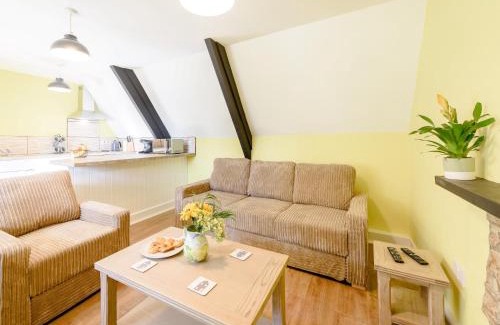 Northam Casa | 2 Bed in Westward Ho 80350