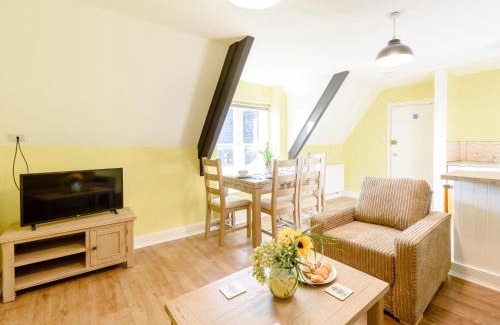 Northam Casa | 2 Bed in Westward Ho 80350