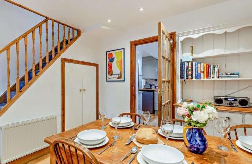 Weymouth Casa | 2 Bed in Weymouth 94093
