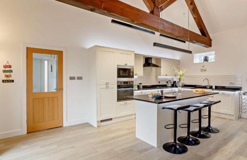 Wakefield Casa | 2 Bed in Wintersett 93235