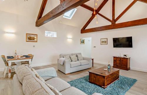 Wakefield Casa | 2 Bed in Wintersett 93235