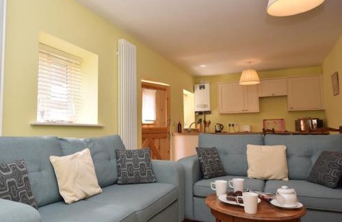 Worstead Casa | 2 Bed in Wroxham 29570