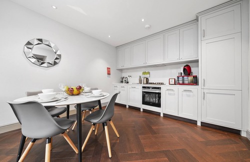 Camden Town Apartamento | 2 Bed Lux Apartments near Central London FREE WIFI by City Stay Aparts London