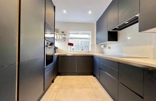 Coulsdon West Casa | 2 Bed Modern Luxury House