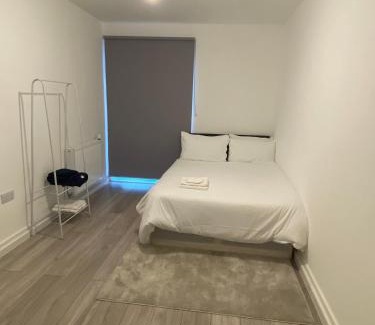 Gascoigne Apartamento | 2 Bed Penthouse-Riverside View in East London