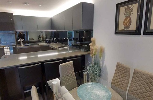 London Borough of Hounslow Apartamento | 2 Bed Property Close to Heathrow Airport