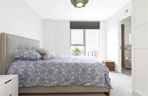Riverside Apartamento | 2-Bed Terrace Flat Close to Tower Bridge