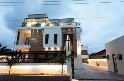 North Legon Apartamento | 2-BEDRM URBAN Elegance at The Rosedale Apartments