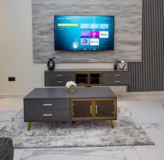 North Legon Apartamento | 2-BEDRM URBAN Elegance at The Rosedale Apartments