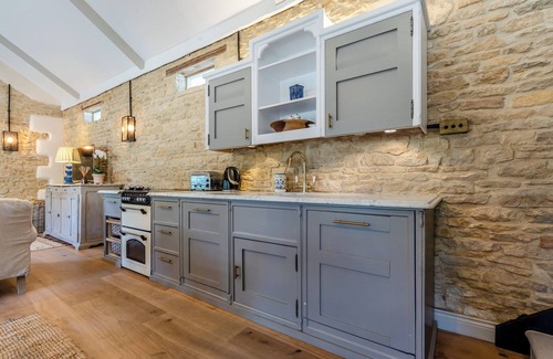 Shipton under Wychwood Cabaña | Alojamiento de 2 habitaciones en Shipton Under Wychwood