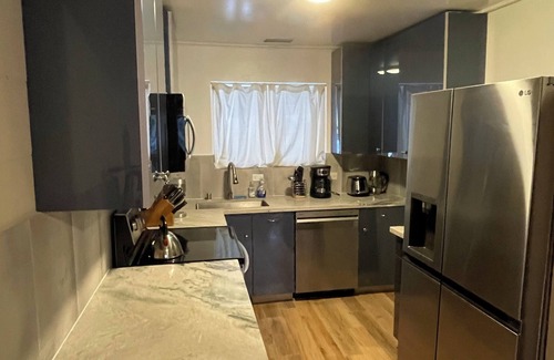 Lake Forest Apartamento | 2 Bedroom 1.5 bath rental in Tahoe City WiFi, XC Ski resort, boat launch nearby
