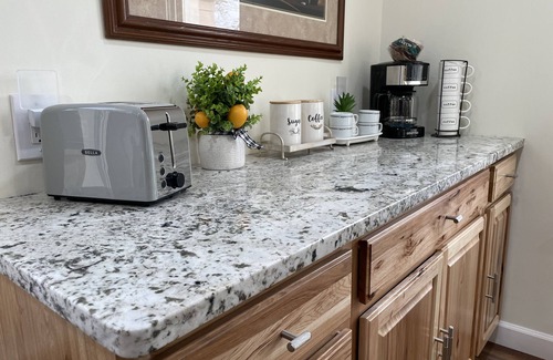 Two Rivers Casa | 2 Bedroom 1 Bath Modern And Cozy Vacation House