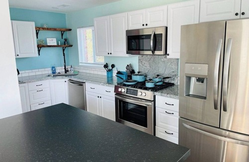 West University Casa | 2-Bedroom/1-Bath/Pet OK/Sleeps 8