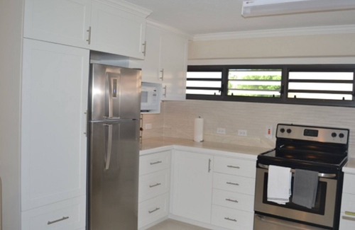 Garrison Historic Area Apartamento | 2 dormitorios 1 unidad de baño en la costa sur de Barbados, cerca de tiendas y playas.