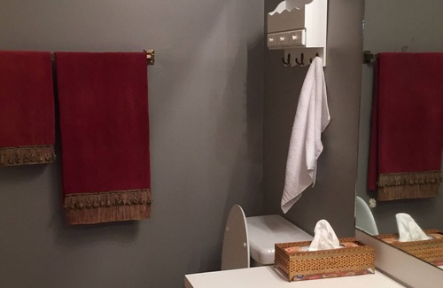Fortson Apartamento | 2 Bedroom 2 Bath Corporate Apt