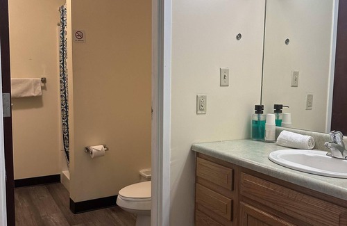 Downtown Pittsburgh Apartamento | 2 Bedroom 2 Bath Downtown Sleeps Six Walkable