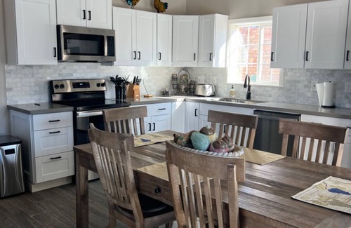 Yuma County Casa | 2 bedroom/2 bath Home with RV space and Casita