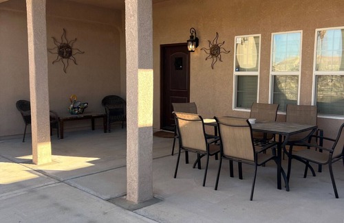 Yuma County Casa | 2 bedroom/2 bath Home with RV space and Casita