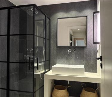Chalandri Apartamento | 2 Bedroom 2 Bath Modern Apartment