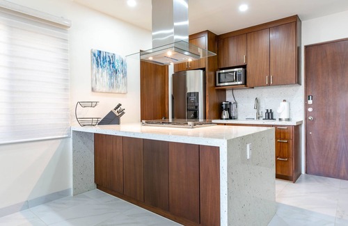 Libertad Apartamento | 2 Bedroom | 2 Bathroom w/ Large Roof Top