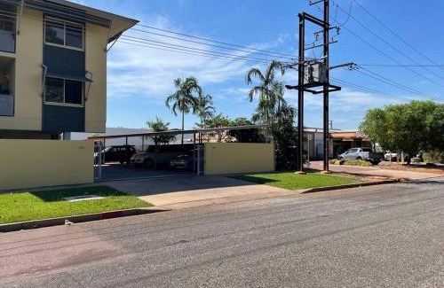 Parap Apartamento | 2 bedroom 2 bath Treetop Escape close to the city